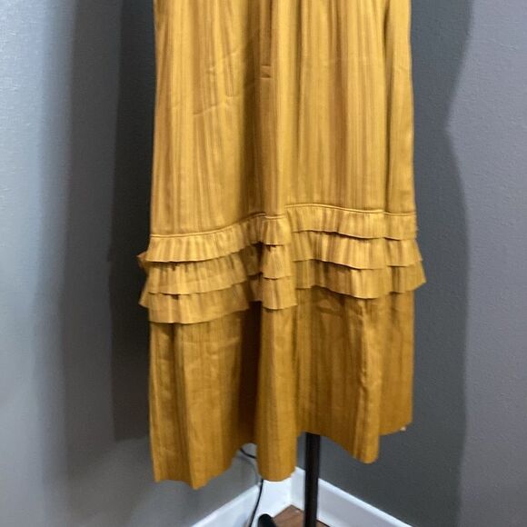 Roan + Ryan Talulah Dress beautiful gold color fabric flattering ruffles - Picture 6 of 14
